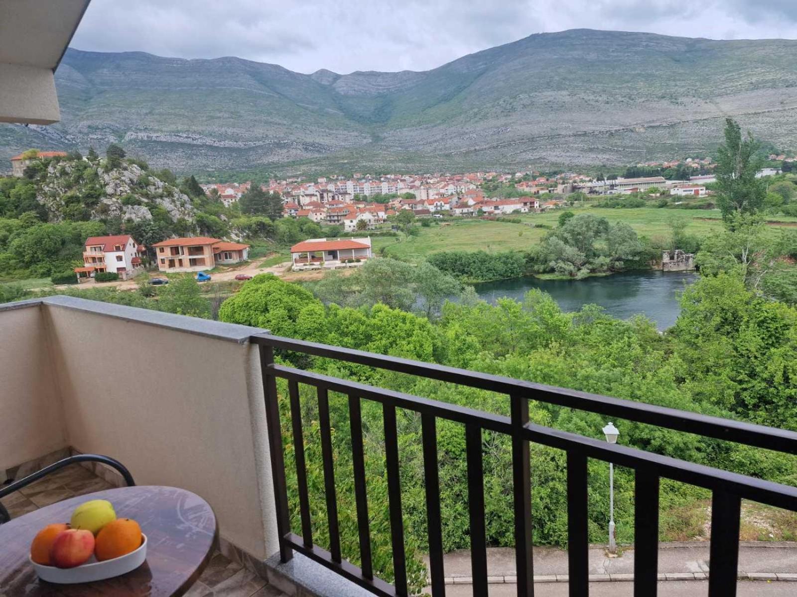 Studio Apartmani Milovic Trebinje Kültér fotó